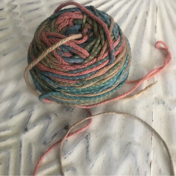 Mixed bundle of Multi-Colored Yarn for Knitting, Crocheting, Crafts, Arts - Picture 12 of 13